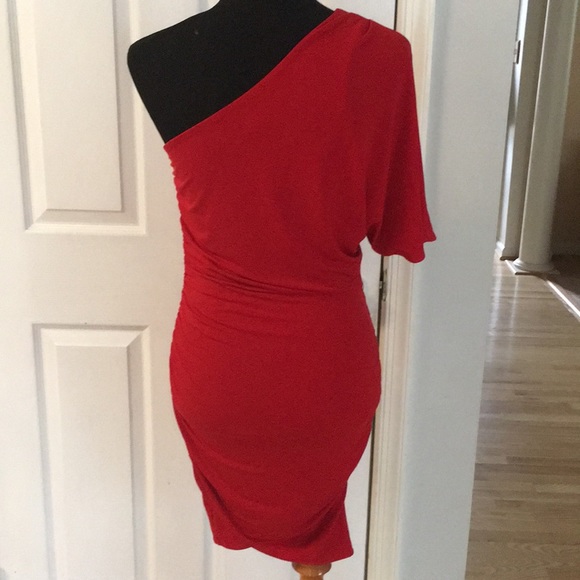 Moda Red One Sleeve Asymmetric Bodycon Dress - Picture 4 of 6